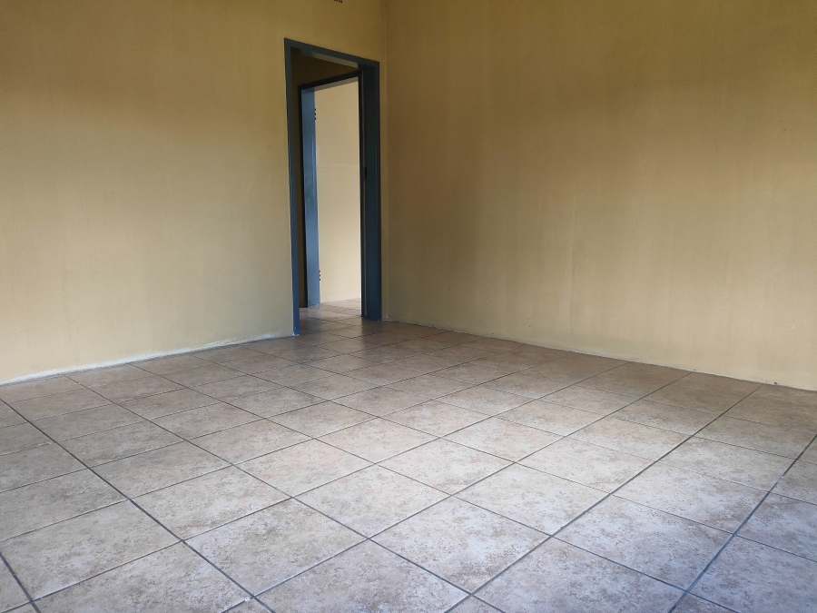 To Let 3 Bedroom Property for Rent in East Lynne Gauteng