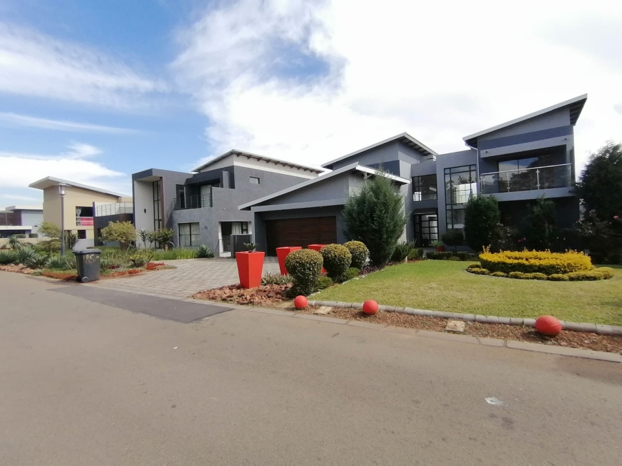 5 Bedroom Property for Sale in Eye of Africa Gauteng