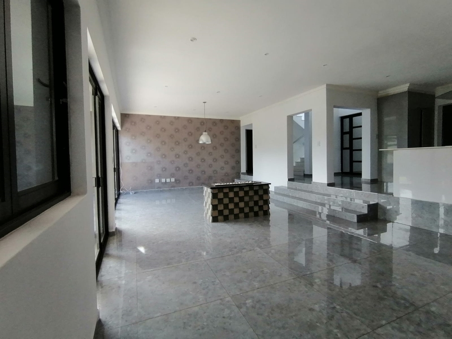 5 Bedroom Property for Sale in Eye of Africa Gauteng