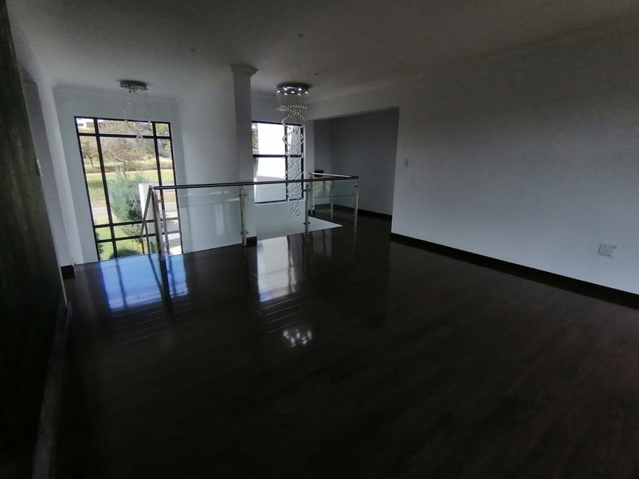 5 Bedroom Property for Sale in Eye of Africa Gauteng