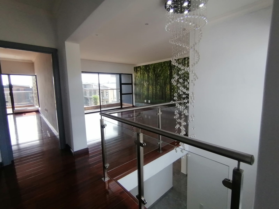 5 Bedroom Property for Sale in Eye of Africa Gauteng