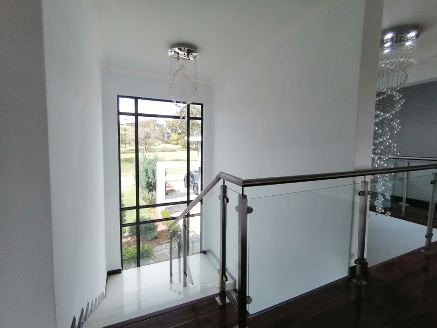 5 Bedroom Property for Sale in Eye of Africa Gauteng