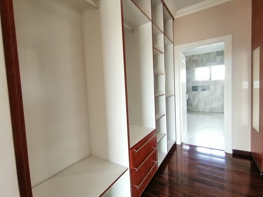 5 Bedroom Property for Sale in Eye of Africa Gauteng