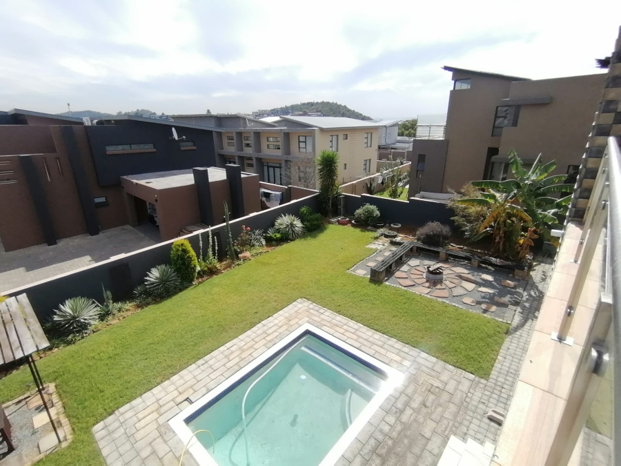 5 Bedroom Property for Sale in Eye of Africa Gauteng