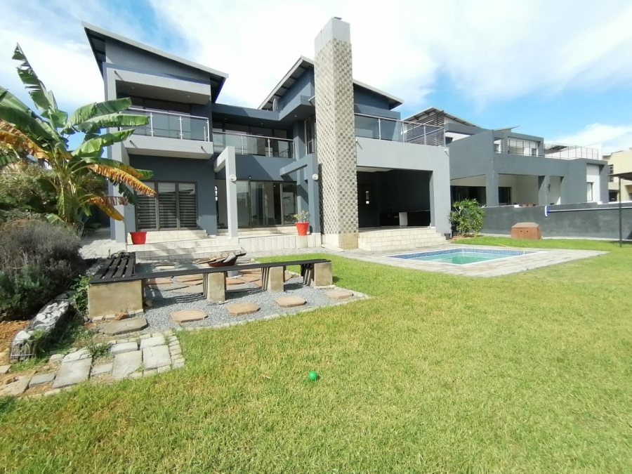 5 Bedroom Property for Sale in Eye of Africa Gauteng