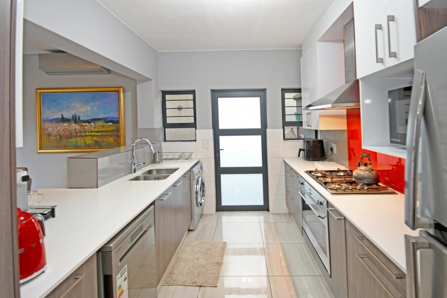3 Bedroom Property for Sale in Magaliessig Gauteng