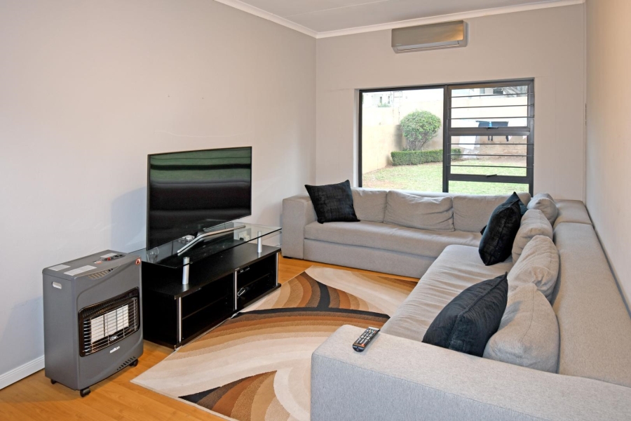 3 Bedroom Property for Sale in Magaliessig Gauteng