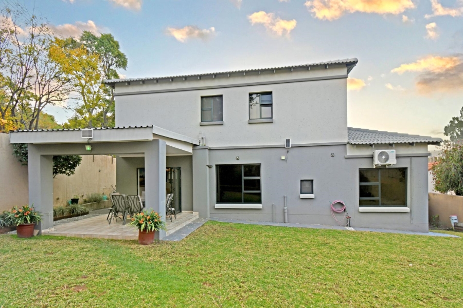 3 Bedroom Property for Sale in Magaliessig Gauteng