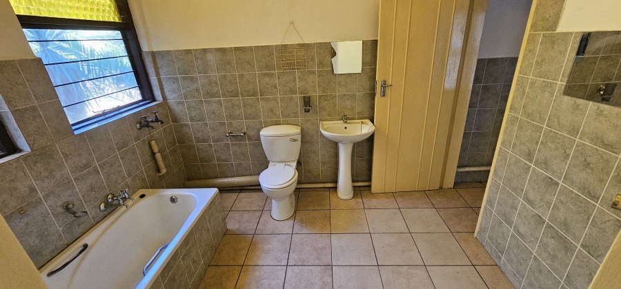 3 Bedroom Property for Sale in Terenure Gauteng