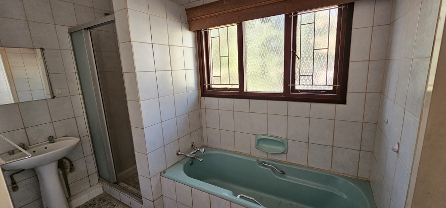3 Bedroom Property for Sale in Terenure Gauteng