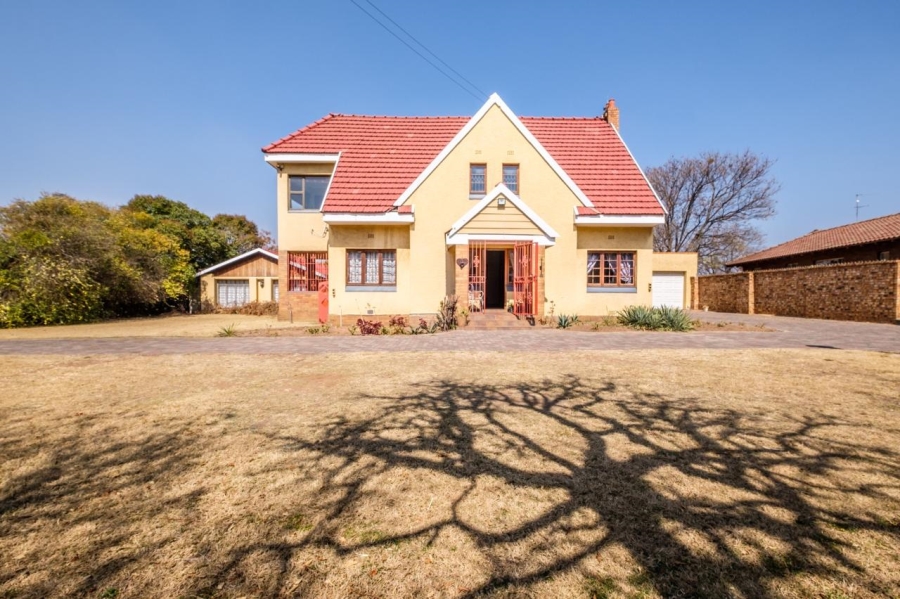 To Let 3 Bedroom Property for Rent in Lambton Gauteng