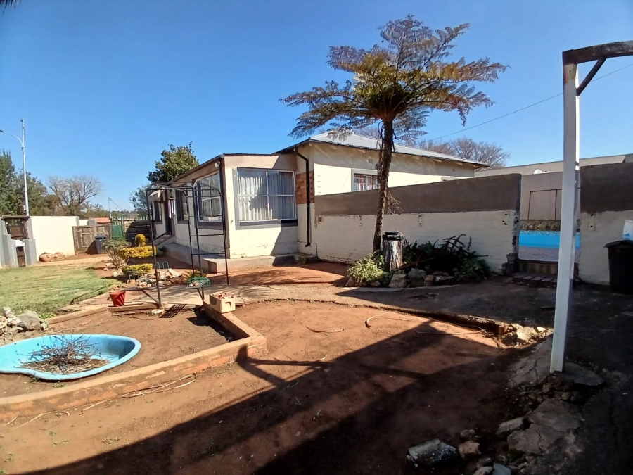 3 Bedroom Property for Sale in Roodepoort North Gauteng
