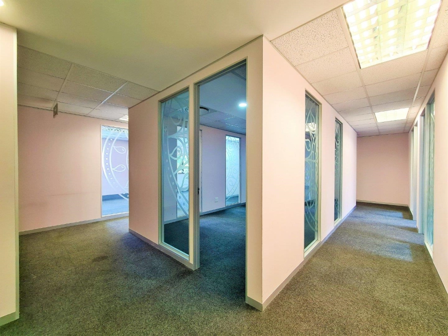 To Let commercial Property for Rent in Strubensvallei Gauteng