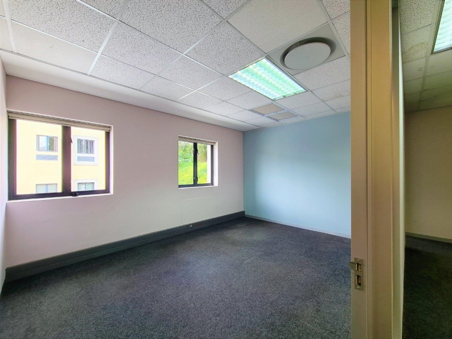 To Let commercial Property for Rent in Strubensvallei Gauteng