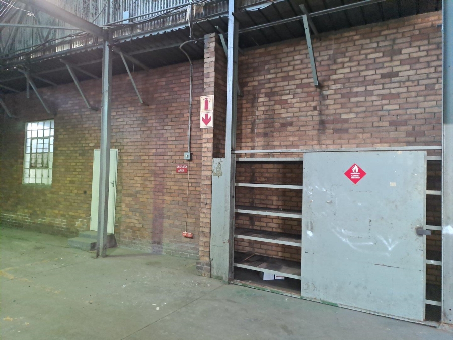 To Let commercial Property for Rent in Peacehaven Industrial Gauteng