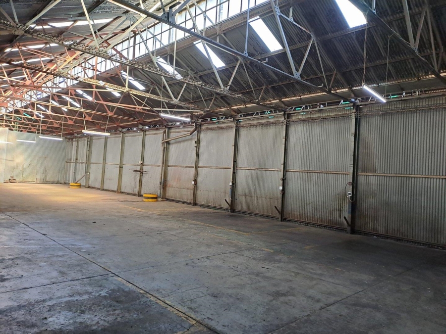 To Let commercial Property for Rent in Peacehaven Industrial Gauteng