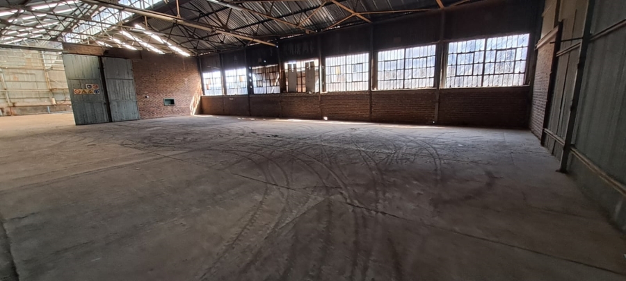 To Let commercial Property for Rent in Peacehaven Industrial Gauteng