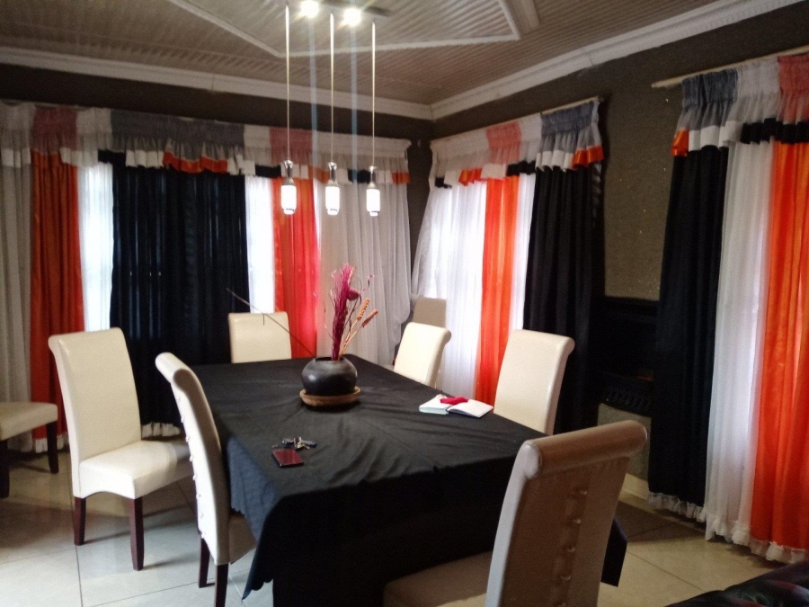 3 Bedroom Property for Sale in Soshanguve HH Gauteng