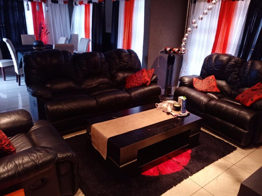3 Bedroom Property for Sale in Soshanguve HH Gauteng