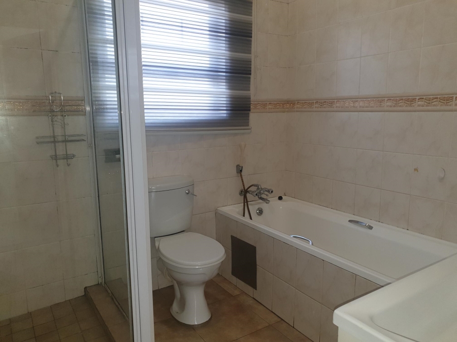 To Let 2 Bedroom Property for Rent in Discovery Gauteng