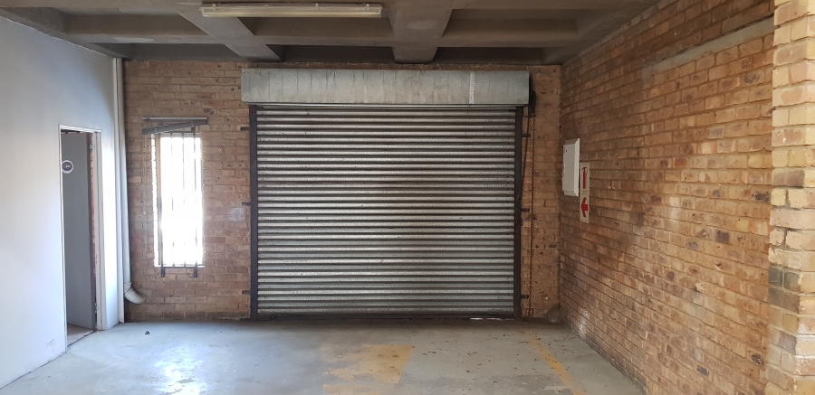 To Let commercial Property for Rent in Hennops Park Industrial Gauteng