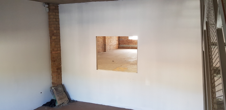 To Let commercial Property for Rent in Hennops Park Industrial Gauteng