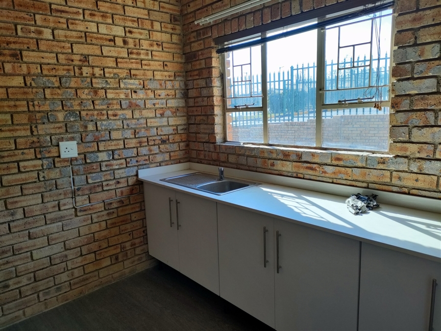 To Let commercial Property for Rent in Lanseria Gauteng