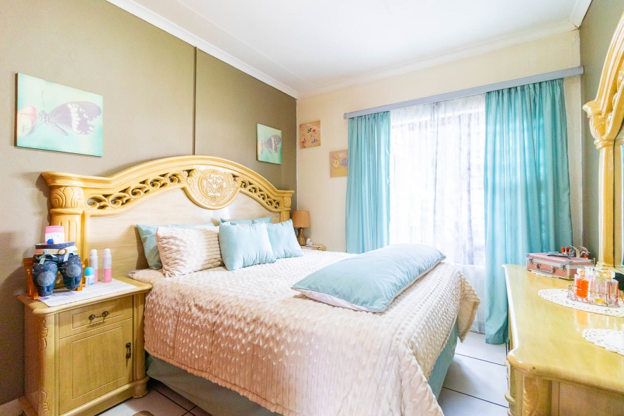 3 Bedroom Property for Sale in Sonneveld Gauteng
