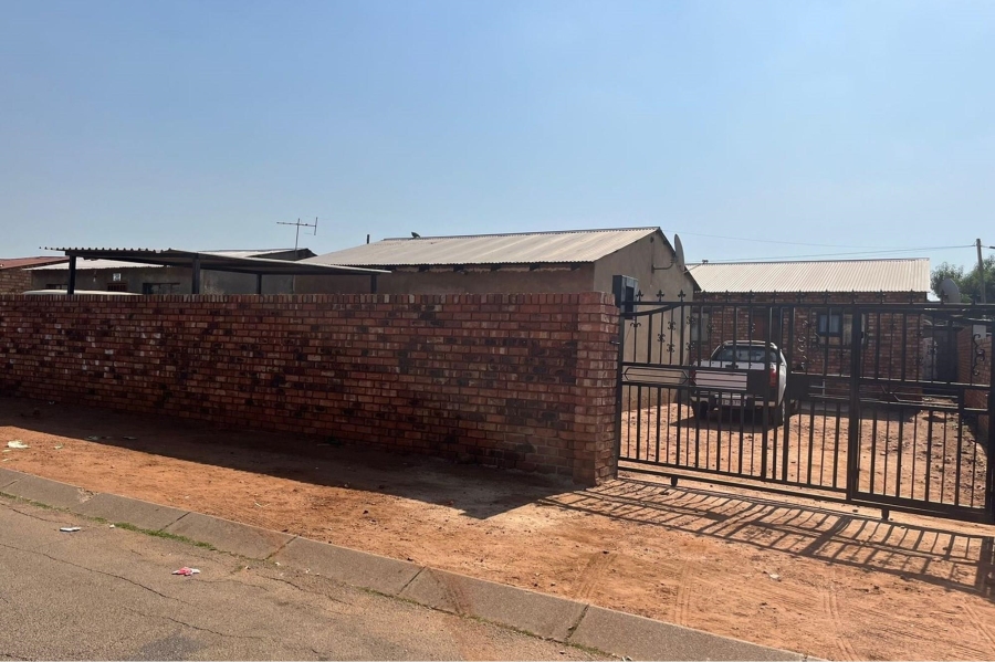 To Let 1 Bedroom Property for Rent in Palime Gauteng