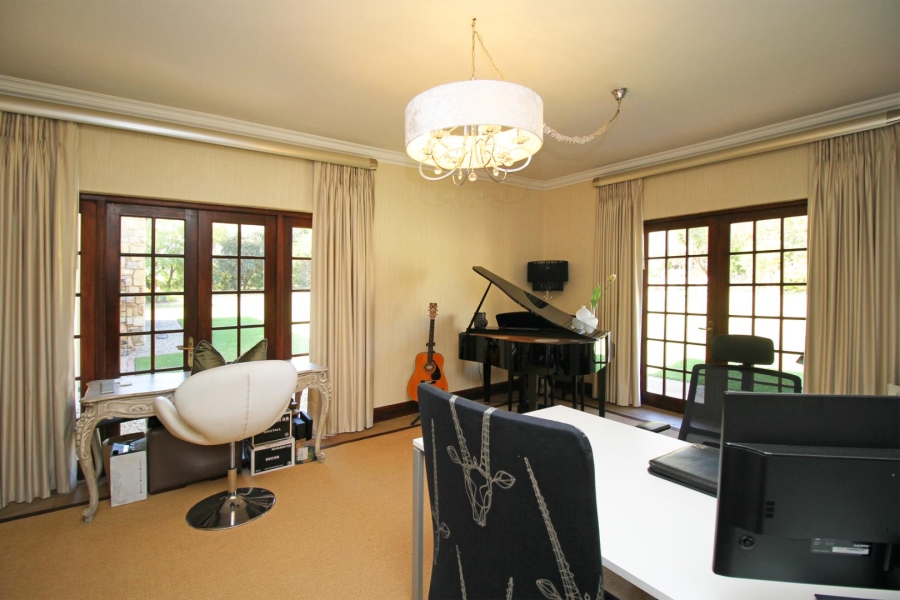 4 Bedroom Property for Sale in Saddlebrook Estate Gauteng