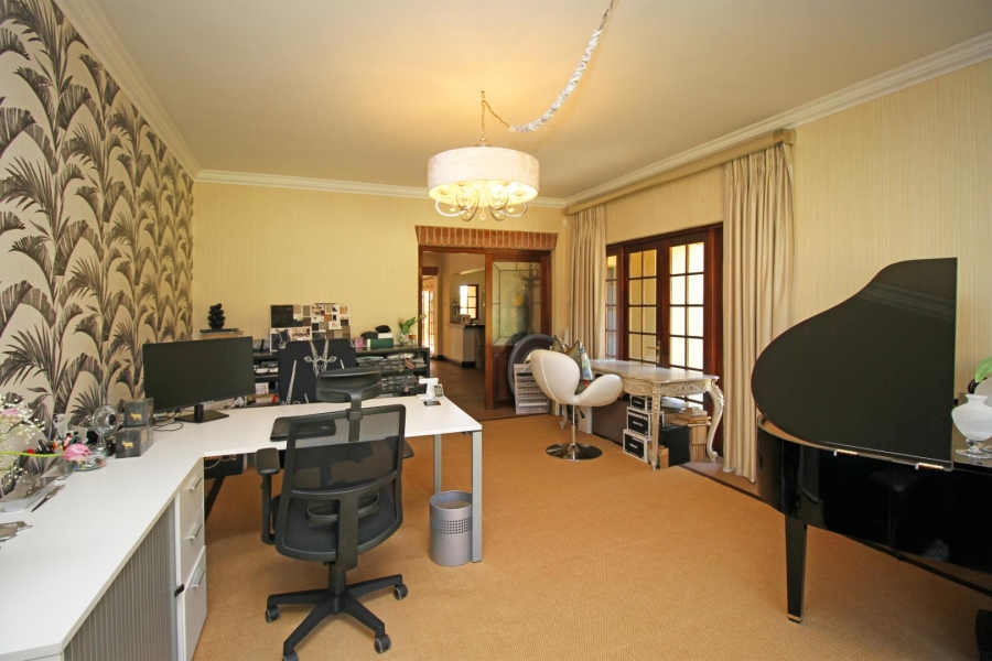 4 Bedroom Property for Sale in Saddlebrook Estate Gauteng