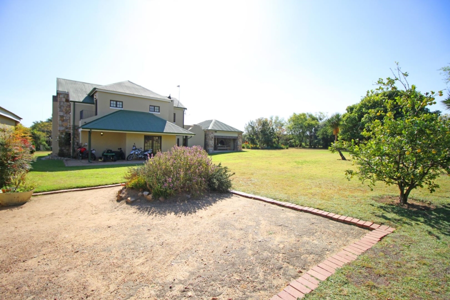 4 Bedroom Property for Sale in Saddlebrook Estate Gauteng