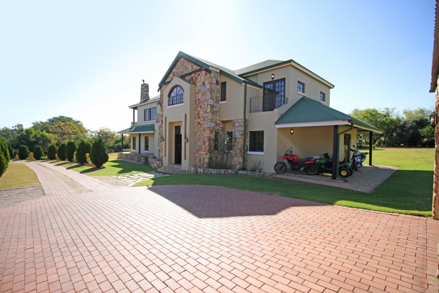 4 Bedroom Property for Sale in Saddlebrook Estate Gauteng