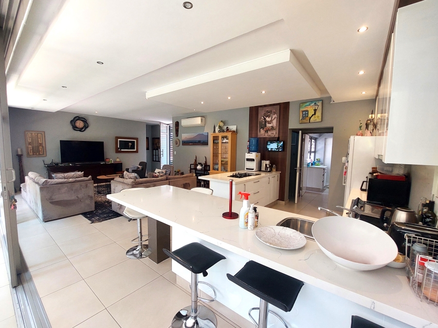 4 Bedroom Property for Sale in Brooklyn Gauteng