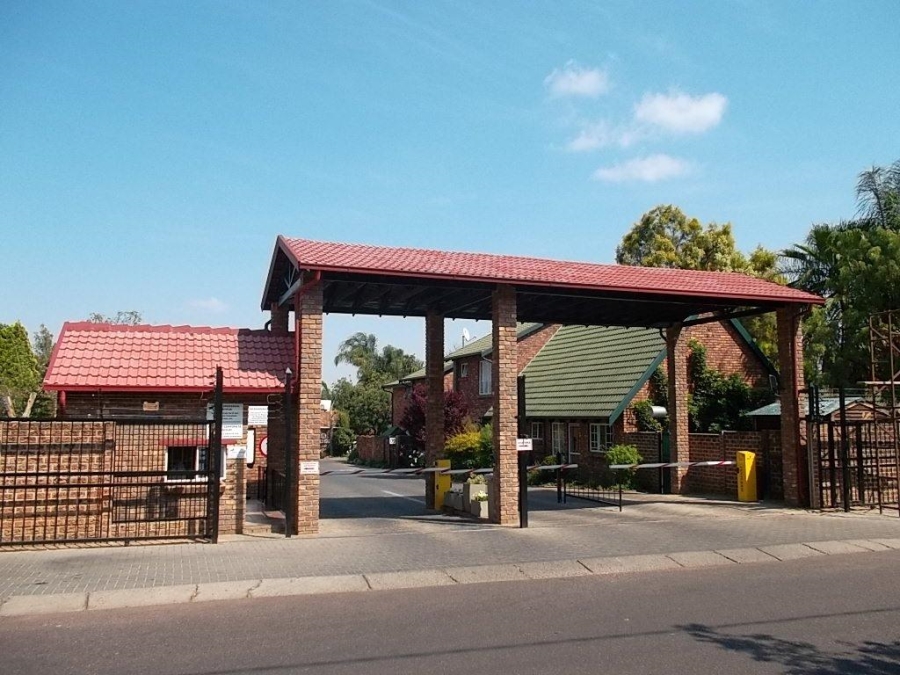 2 Bedroom Property for Sale in Kilner Park Gauteng