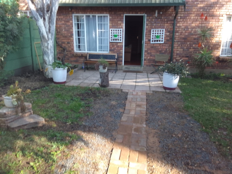2 Bedroom Property for Sale in Kilner Park Gauteng