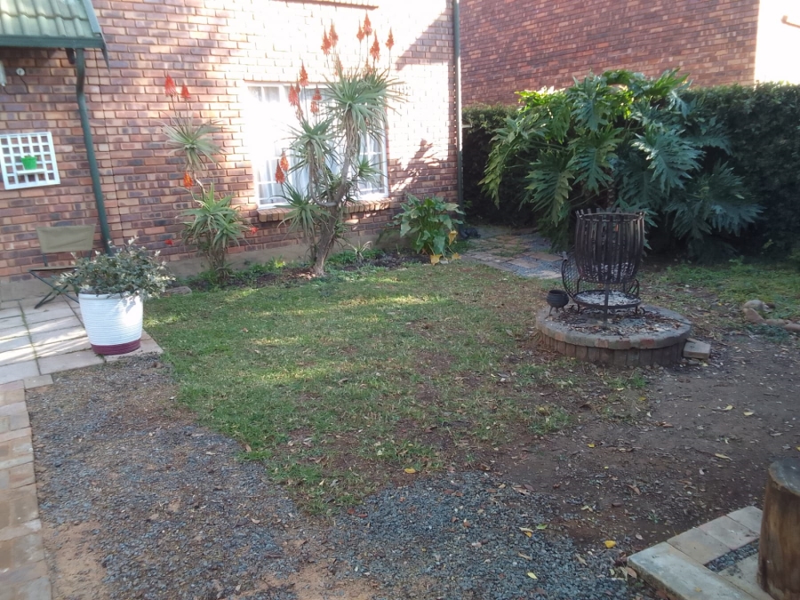 2 Bedroom Property for Sale in Kilner Park Gauteng