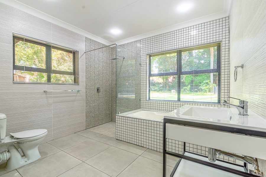 4 Bedroom Property for Sale in Lynnwood Glen Gauteng