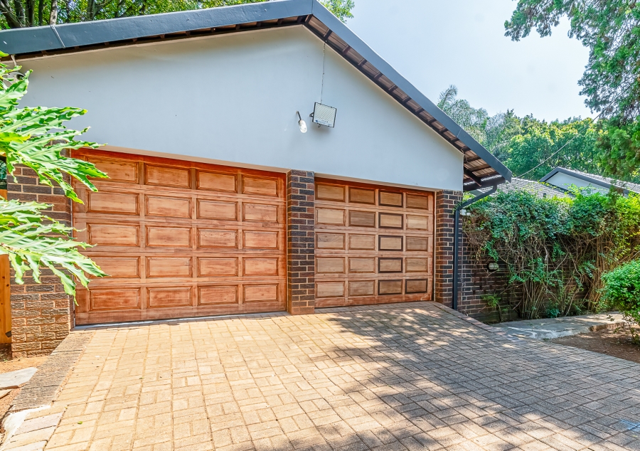 4 Bedroom Property for Sale in Lynnwood Glen Gauteng