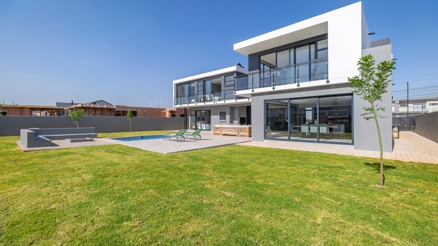 4 Bedroom Property for Sale in Midstream Heights Gauteng