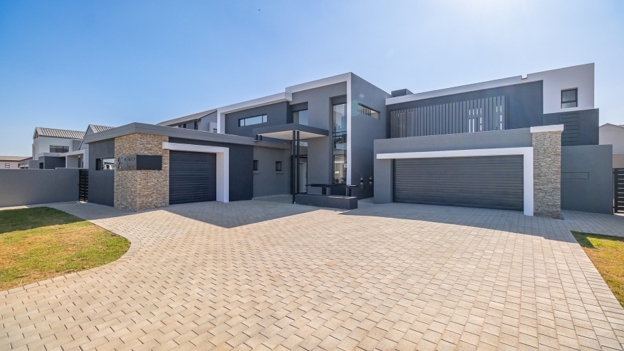 4 Bedroom Property for Sale in Midstream Heights Gauteng
