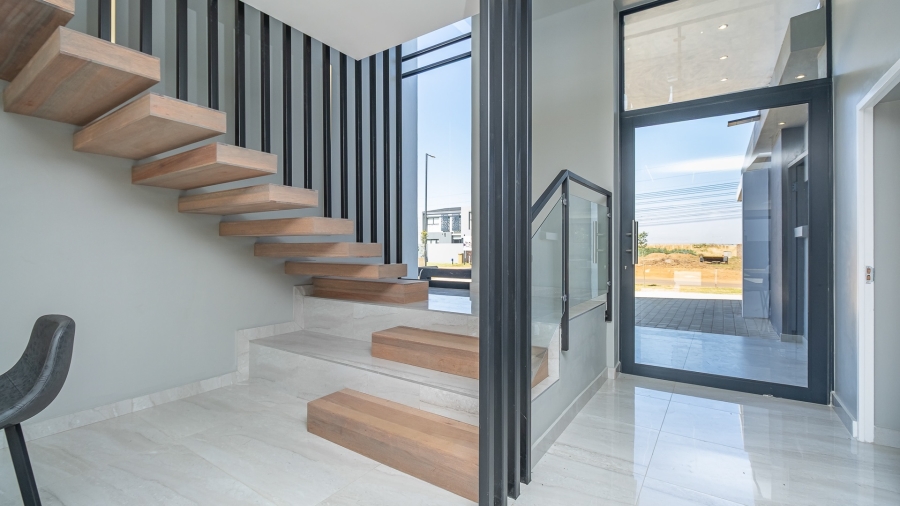 4 Bedroom Property for Sale in Midstream Heights Gauteng