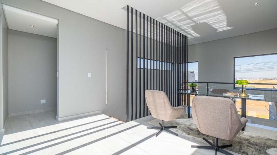 4 Bedroom Property for Sale in Midstream Heights Gauteng