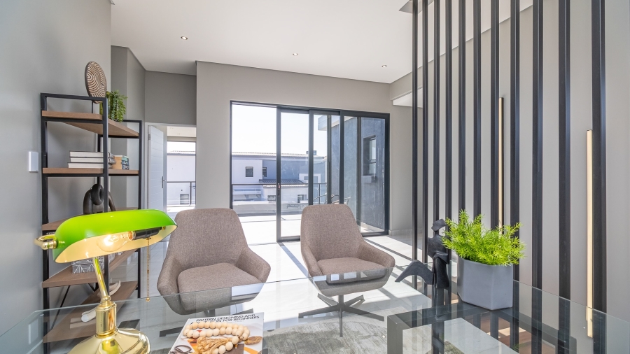 4 Bedroom Property for Sale in Midstream Heights Gauteng