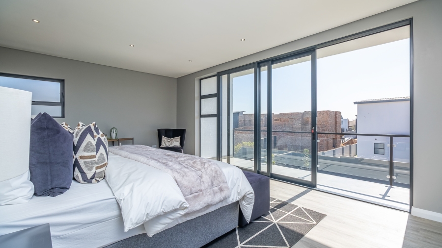 4 Bedroom Property for Sale in Midstream Heights Gauteng