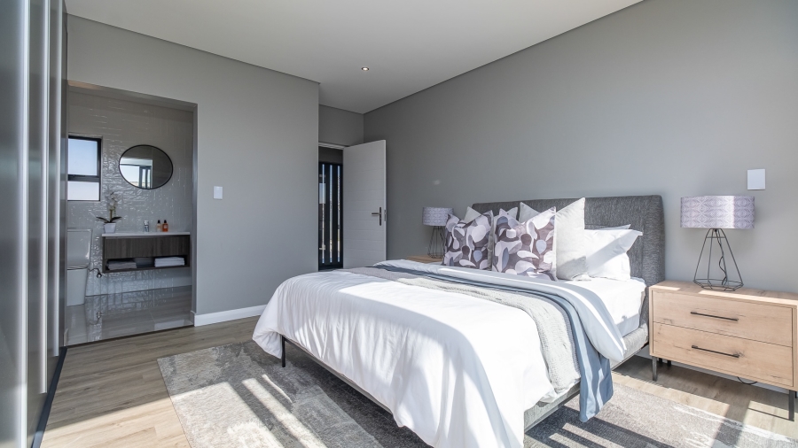 4 Bedroom Property for Sale in Midstream Heights Gauteng