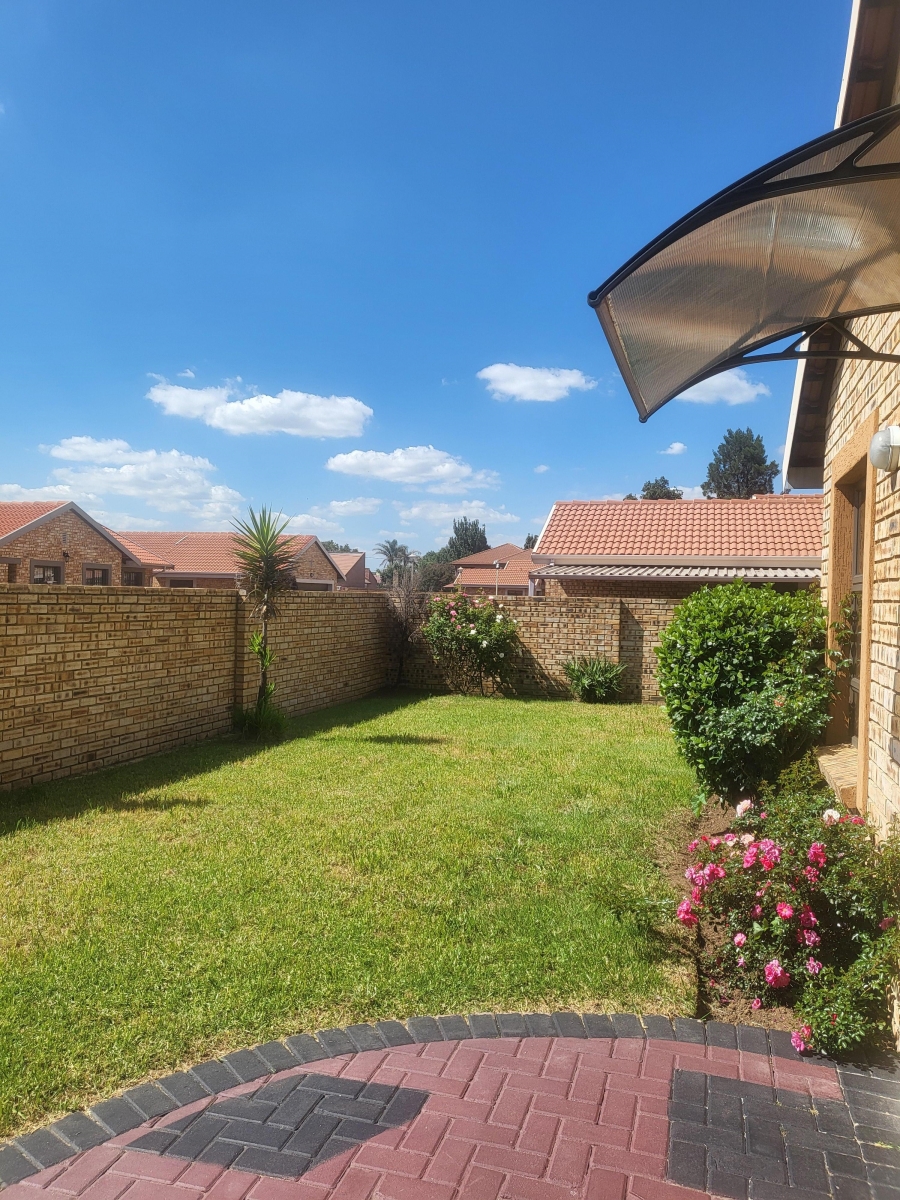 3 Bedroom Property for Sale in Sunair Park Gauteng
