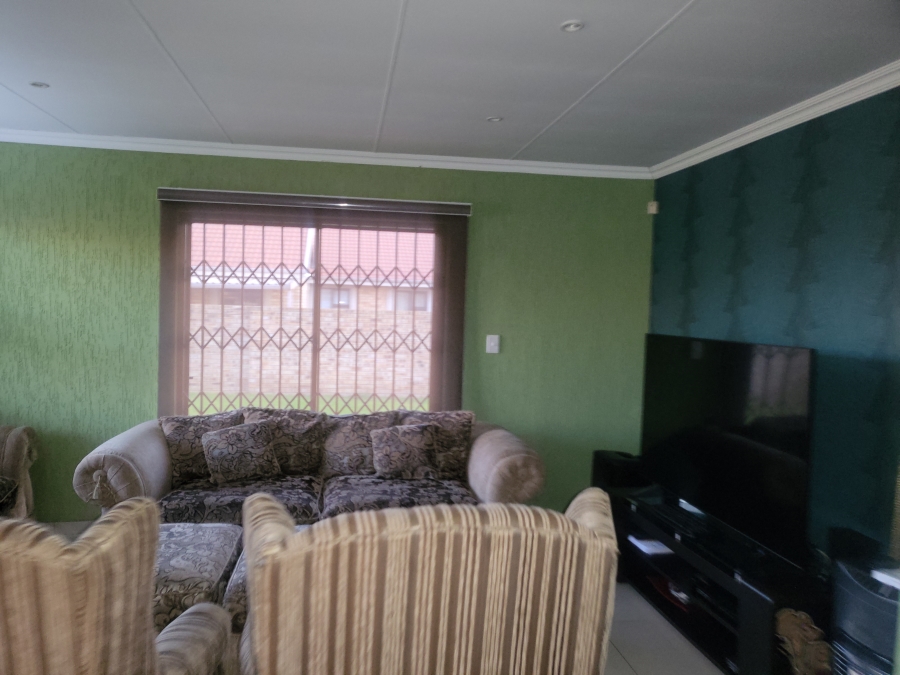 3 Bedroom Property for Sale in Sunair Park Gauteng