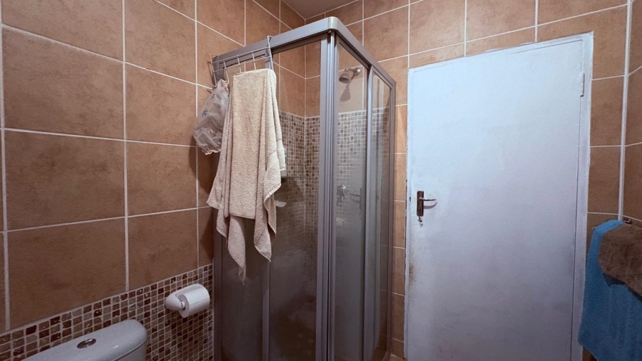 2 Bedroom Property for Sale in Minnebron Gauteng
