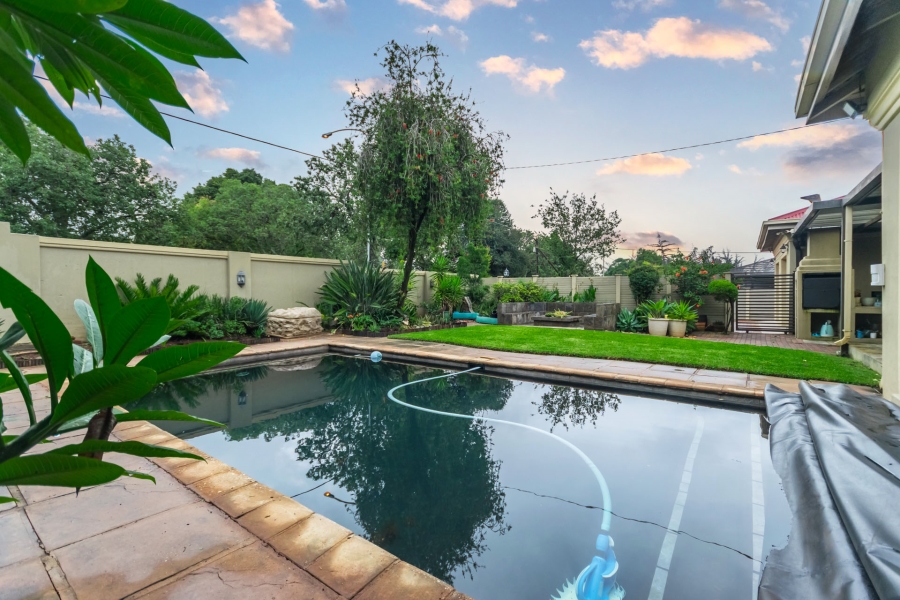 5 Bedroom Property for Sale in Lyttelton Manor Gauteng